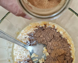 Foto del paso 2 de la receta: Galletitas de cacao y mandarina 🍊 base de avena y frutos secos 🍊sin azúcar ni edulcorante
