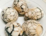 Hình bước làm 2 của món Trứng hoa