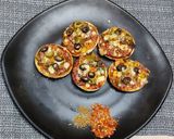 A picture of step 4 of Cheesy Pizzetta.
