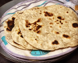 Foto del paso 4 de la receta: Masa casera para tortillas de trigo integrales mexicanas