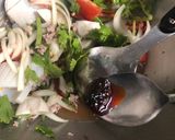 รูปขั้นตอนการทำที่ 4 ของ ยำมั่วหมู 🥗🌶🌶
