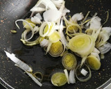 Foto del paso 1 de la receta: Coles de Bruselas con bacon