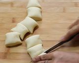 A picture of step 6 of Pheni/ Khaja.