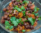 A picture of step 1 of Chana masala.