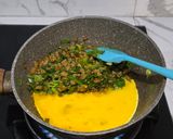 Foto langkah ke 2 dari resep Martabak Telur Mini dan Sambal Bangkok Asam Manis.