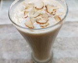 A picture of step 3 of Banana Dates Smoothie.