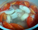 Hình bước làm 2 của món Canh cá diêu hồng nấu cà chua tép khô