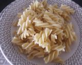 Foto del paso 5 de la receta: Fusillis con Atún y Alcachofas