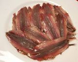 Foto del paso 6 de la receta Cazuela de boqueroncillos, en salsa de tomate, ajo y perejil