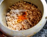 A picture of step 2 of Dahi Manjaa.