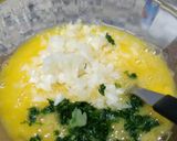Foto del paso 2 de la receta: Omelette sabrosa, delicada y fácil