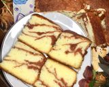 Foto langkah ke 7 dari resep Bolu Marmer Panggang Putih Telur.