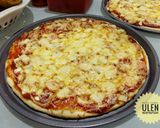 Foto langkah ke 5 dari resep Pizza anti gagal a-la Indi.