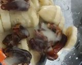 Foto langkah ke 2 dari resep Banana Dates Smoothies.