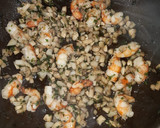 Foto del paso 3 de la receta: Espagueti con gambas y champiñones
