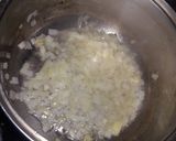 Foto del paso 1 de la receta: Arroz con salsa de salchicha