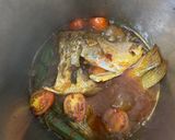 Gambar langkah 4 resipi Asam Pedas Johor Kepala Ikan.