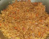 शेजवान फ्राईड राईस (Schezwan Fried Rice Recipe In Marathi) रेसिपी स्टेप 3 फोटो