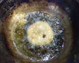 A picture of step 3 of Sago vada.