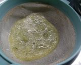 A picture of step 3 of Mint cucumber juice.