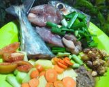 Foto langkah ke 1 dari resep Soup ikan tenggiri - sehat segar.