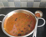 *வெங்காயம், வெண்டைக்காய், காரக் குழம்பு* (வத்தக் குழம்பு)(vendaikkai kara kulambu recipe in tamil) ரெசிபி ஸ்டேப் 9 புகைப்படம்