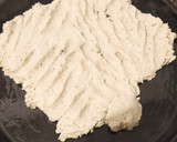 Foto del paso 3 de la receta: Pizza casera sin tacc, masa saludable (sin premezcla o premezcla casera)