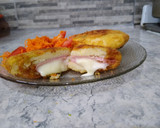 Foto del paso 6 de la receta: Bombas de papa rellena de jamón y queso con ensalada 😊👍