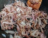 Foto del paso 2 de la receta: MUJADDARA, Plato de Lentejas, Arroz y Cebolla Frita...!👨👩👧