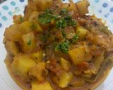 A picture of step 4 of Aloo ki bhujiya.
