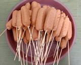 Foto langkah ke 2 dari resep Sosis Bakar Kriwil.