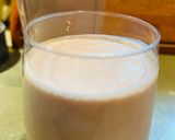 A picture of step 4 of Strawberry Peanut Butter Smoothie.