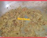 A picture of step 2 of Mushroom masala.