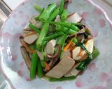 芹菜炒豆乾的食譜步驟3照片