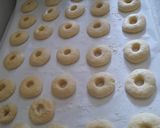 Foto langkah ke 7 dari resep Donat Lembut Empuk.