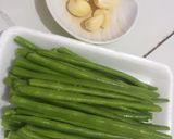 Foto langkah ke 1 dari resep Buncis Bawang Putih.