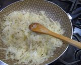 Foto del paso 3 de la receta: Repollo (col) tierno saborizado