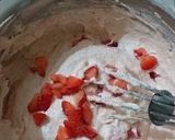 A picture of step 6 of Eggless strawberry cupcakes.
