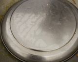 A picture of step 2 of Gobhi aloo matar.