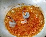 A picture of step 2 of Pad Thai Shrimp Wrapped in Egg.