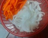 รูปขั้นตอนการทำที่ 1 ของ หมูเกาหลีผัดหัวหอม