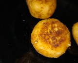 Foto del paso 5 de la receta: Bolas XL de papa y queso