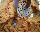 A picture of step 3 of Dodh Daal Ke Kabab.