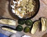 Foto del paso 4 de la receta: Berenjenas y zapallitos rellenos, picada, verdeo y verduras