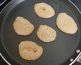 மினி பான் கேக் ரெசிபி ஸ்டேப் 2 புகைப்படம்