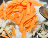 Foto del paso 3 de la receta: Noodles de arroz con pollo y zanahorias 🥕 🐣 🥕 🐣 🌾