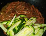 Foto del paso 3 de la receta: Spaghetti con salteadito de verdura