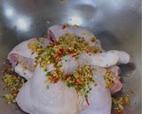 Gambar langkah 2 resipi Ayam rebus Thai.