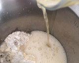 Foto del paso 4 de la receta: Masa de cerveza para coca, pizza o empanadillas, sin amasar
