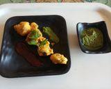 A picture of step 4 of Cauliflower fritters.